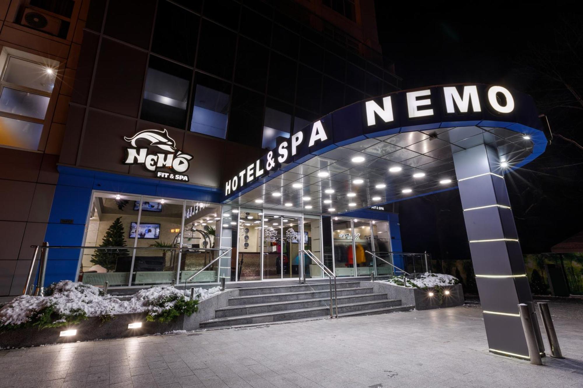 Hotel & Spa Nemo With Dolphins Harkiv Exterior foto